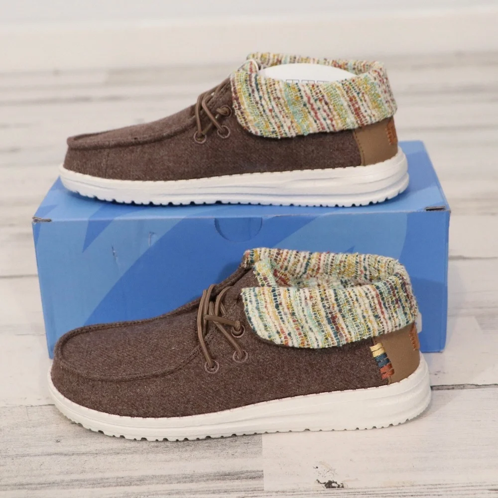 Hey Dude Wendy Youth Baja Fold Slip On Boots Cozy Brown Size 1